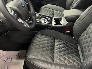 Mitsubishi Outlander, 2023г, передний привод, вариатор