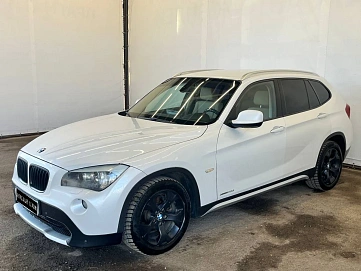 BMW X1, 2011г, полный привод, автомат
