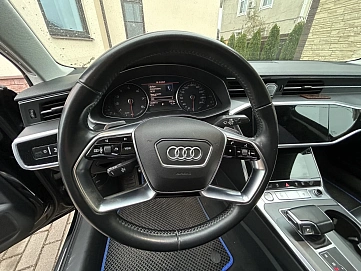 Audi A6, 2020г, передний привод, робот