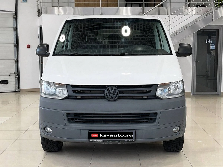 Volkswagen Caravelle, 2012г., передний привод, механика