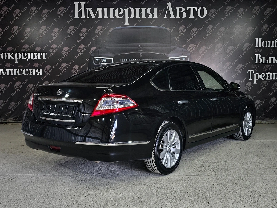 Nissan Teana, 2011г., передний привод, вариатор