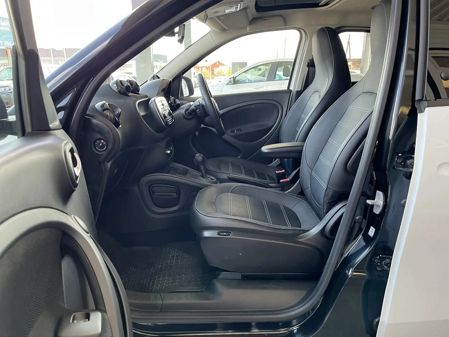 Smart Forfour, 2016г., задний привод, автомат