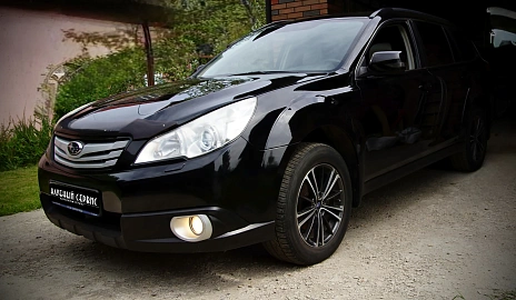 Subaru Outback, 2011г, полный привод, вариатор
