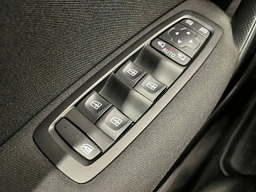 Renault Megane, 2017г, передний привод, механика