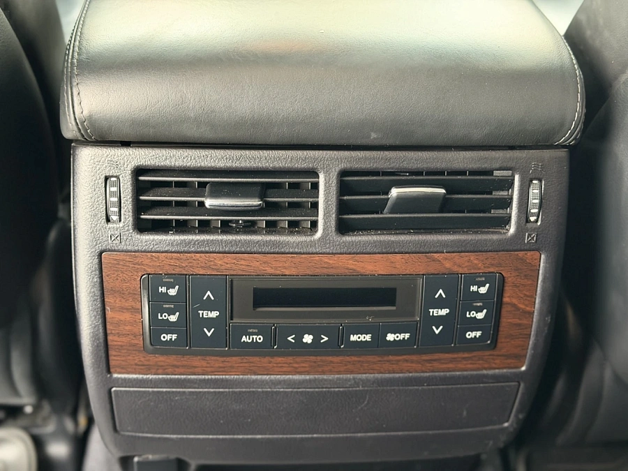 Toyota Land Cruiser, 2016г., передний привод, автомат