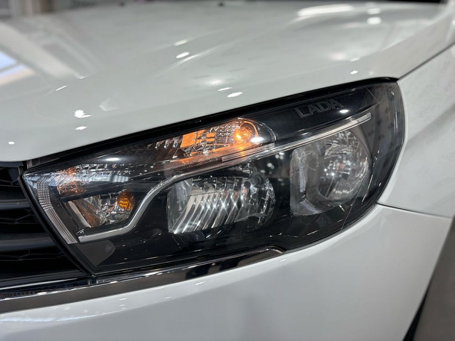 Lada (ВАЗ) , 2020г., передний привод, механика
