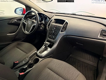 Opel Astra, 2013г, передний привод, автомат