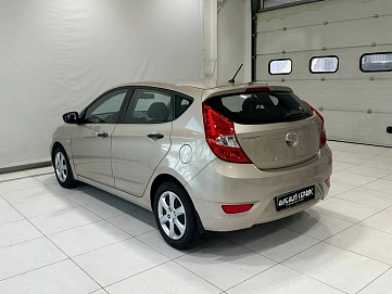 Hyundai Solaris, 2013г, передний привод, механика