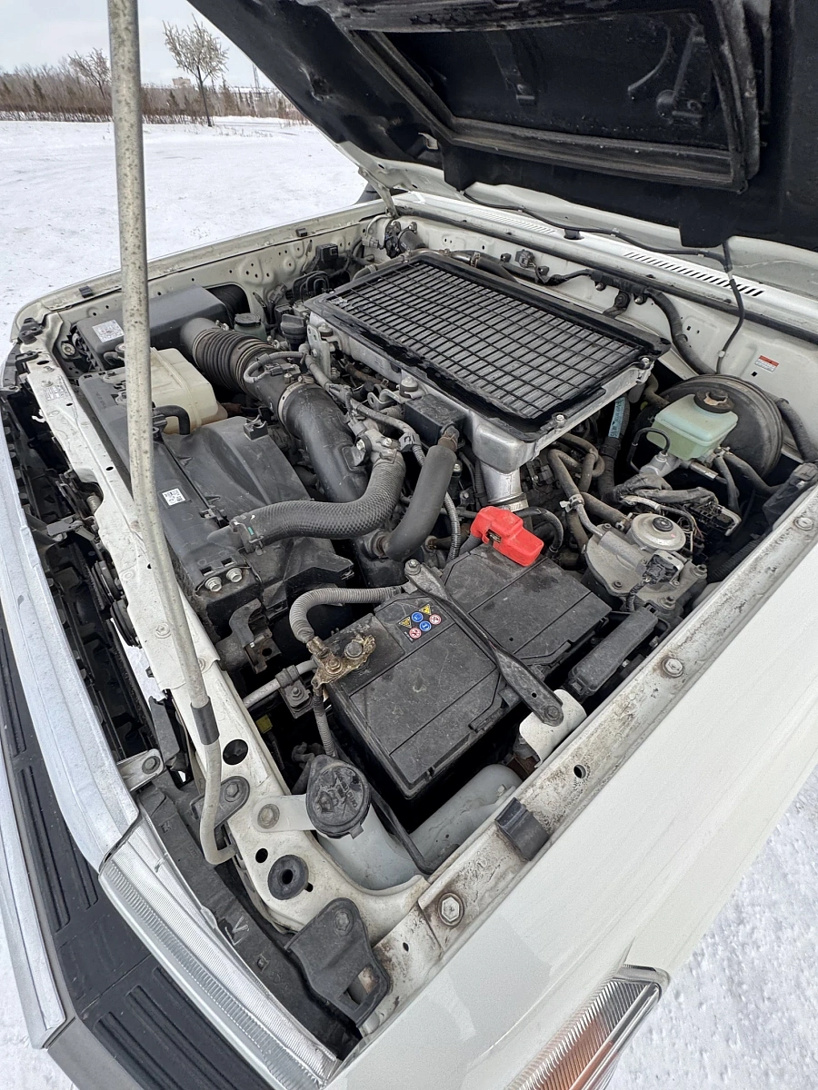 Toyota Land Cruiser, 2017г., полный привод, механика