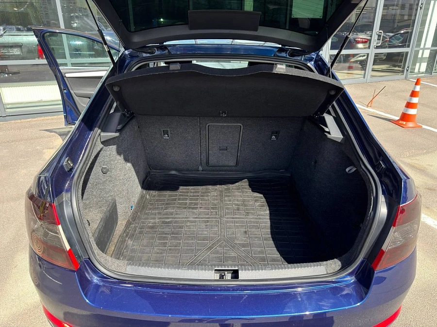 Skoda Octavia, 2016г., передний привод, робот
