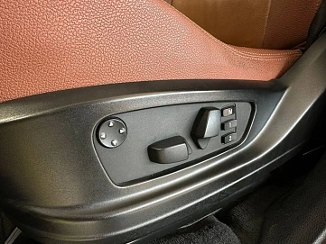 BMW X5, 2010г, полный привод, автомат