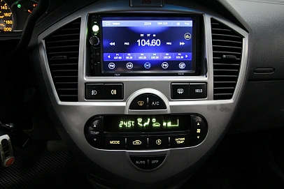 Kia Carens, 2006г, передний привод, автомат