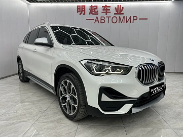 BMW X1, 2021г, передний привод, робот