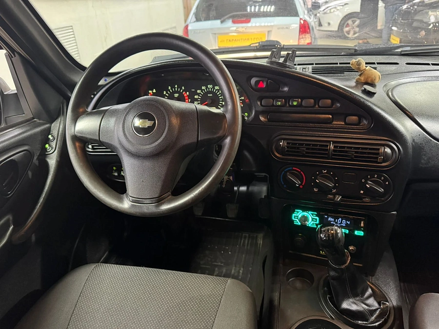 Chevrolet Niva, 2011г., полный привод, механика
