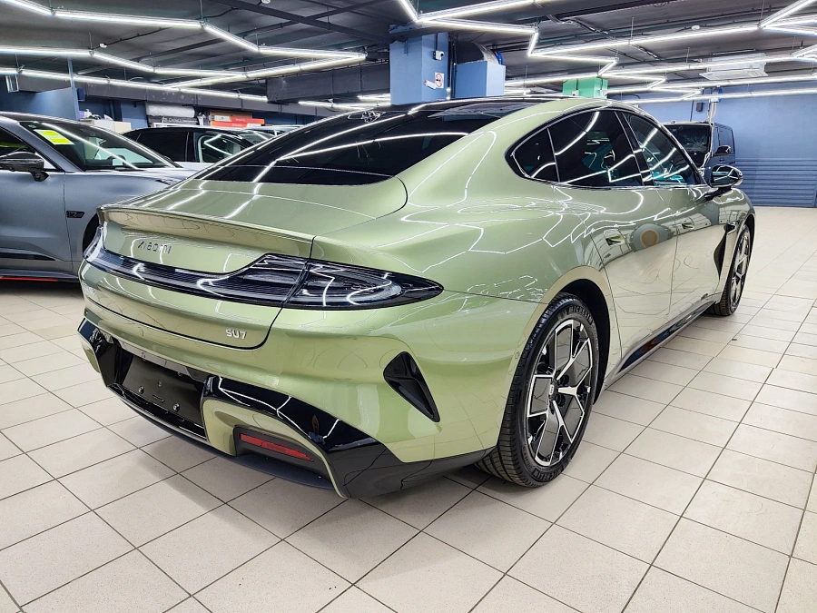 Xiaomi SU7, 2024г., полный привод, автомат