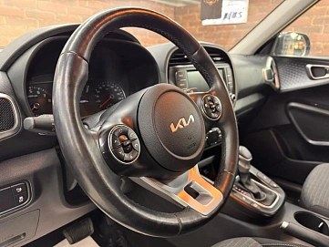 Kia Soul, 2022г, передний привод, автомат