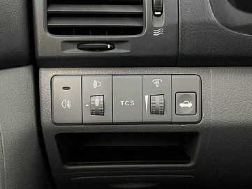 Kia Cerato, 2006г, передний привод, механика