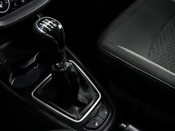 Lada (ВАЗ) Vesta, 2019г, передний привод, механика