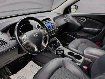 Hyundai ix35, 2010г, полный привод, автомат