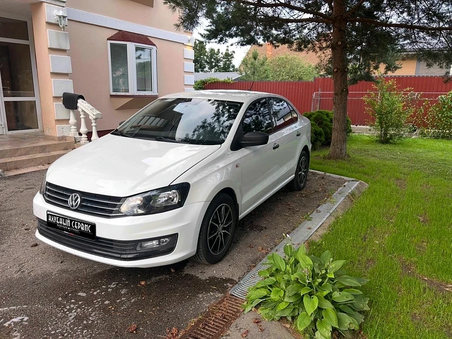 Volkswagen Polo, 2019г., передний привод, механика
