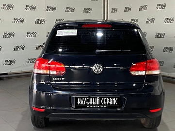 Volkswagen Golf, 2012г, передний привод, механика