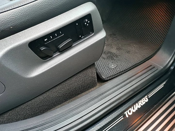 Volkswagen Touareg, 2008г, полный привод, автомат