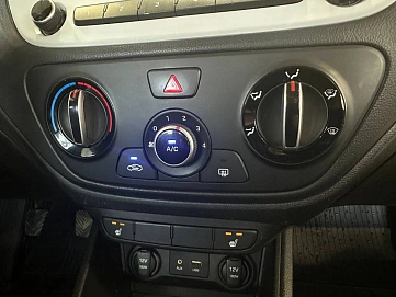 Hyundai Solaris, 2017г, передний привод, механика