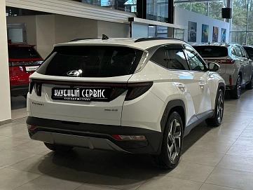 Hyundai Tucson, 2022г, полный привод, автомат