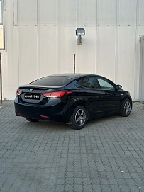 Hyundai Elantra, 2015г, передний привод, автомат