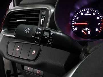 Kia , 2020г., полный привод, автомат