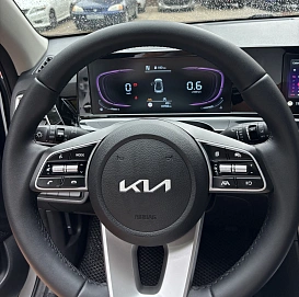 Kia Seltos, 2024г, передний привод, вариатор