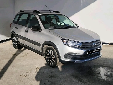 Lada (ВАЗ) , 2023г., передний привод, механика