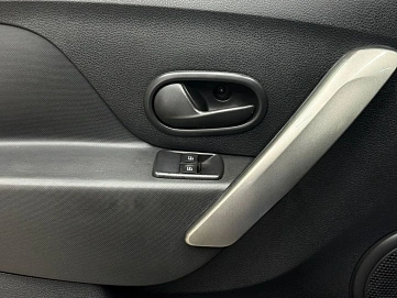 Renault , 2021г., передний привод, вариатор