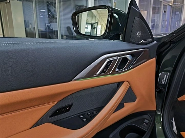 BMW , 2023г., полный привод, автомат