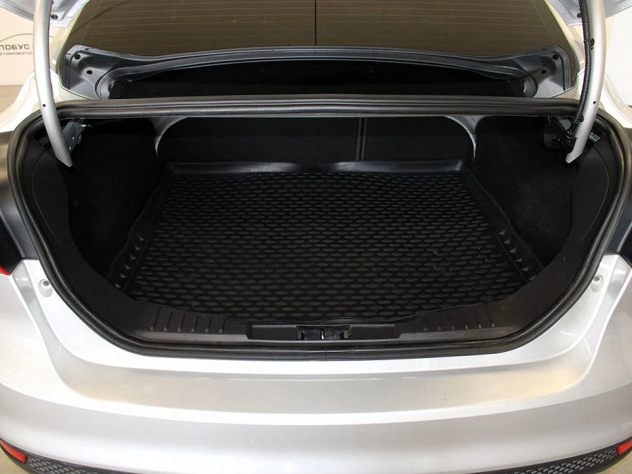 Ford Focus, 2012г., передний привод, механика