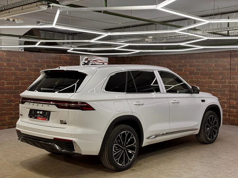 Geely Monjaro, 2025г., полный привод, автомат