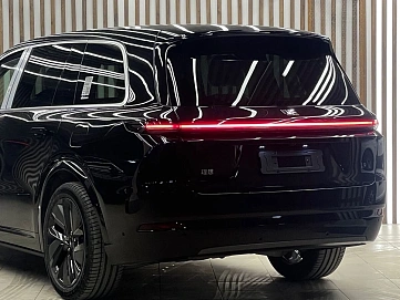 LiXiang L9, 2025г, полный привод, автомат