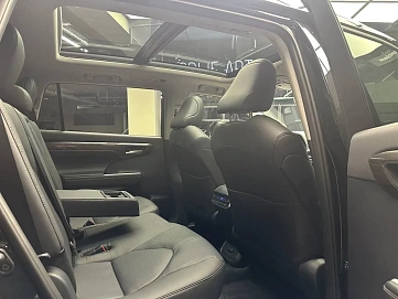 Toyota Highlander, 2025г, полный привод, автомат