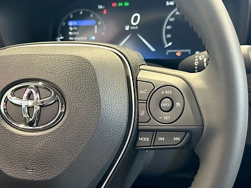 Toyota RAV4, 2025г, полный привод, вариатор