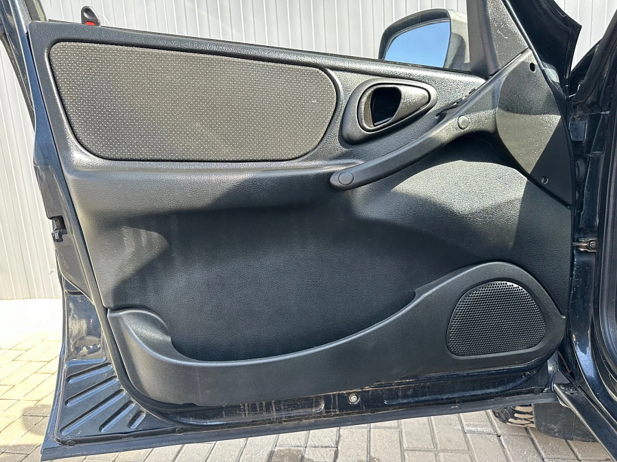 Chevrolet Niva, 2015г., полный привод, механика