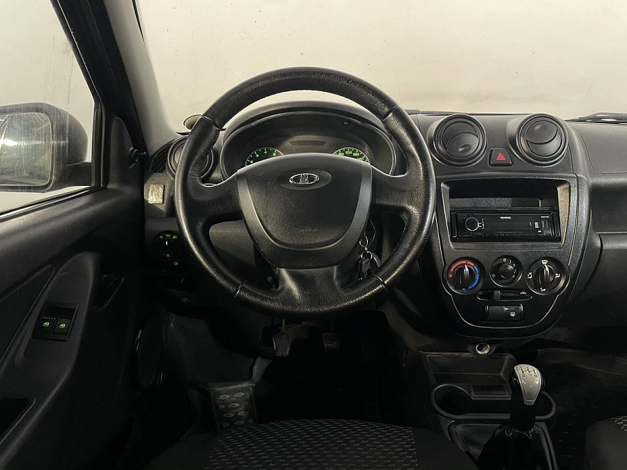 Lada (ВАЗ) Granta, 2016г., передний привод, механика