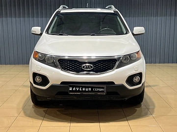 Kia Sorento, 2012г, полный привод, автомат