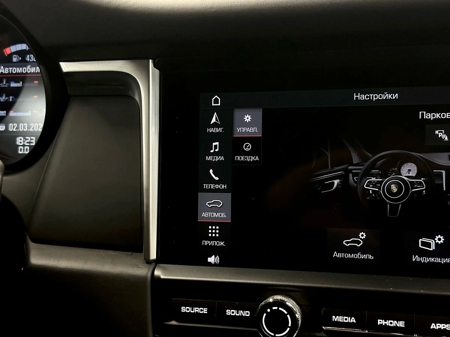 Porsche Macan, 2019г., полный привод, робот