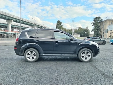 Peugeot 4007, 2011г, полный привод, вариатор