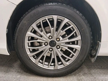 Toyota Camry, 2013г, передний привод, автомат