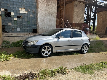 Peugeot 307, 2003г, передний привод, автомат