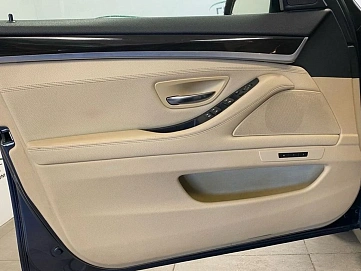 BMW , 2012г., передний привод, автомат