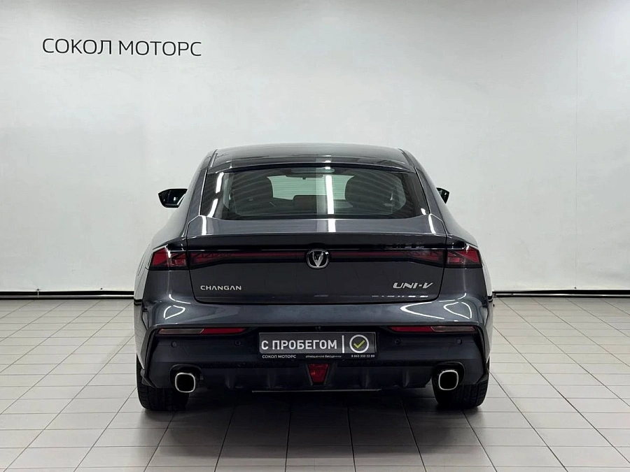 Changan UNI-V, 2023г., передний привод, робот