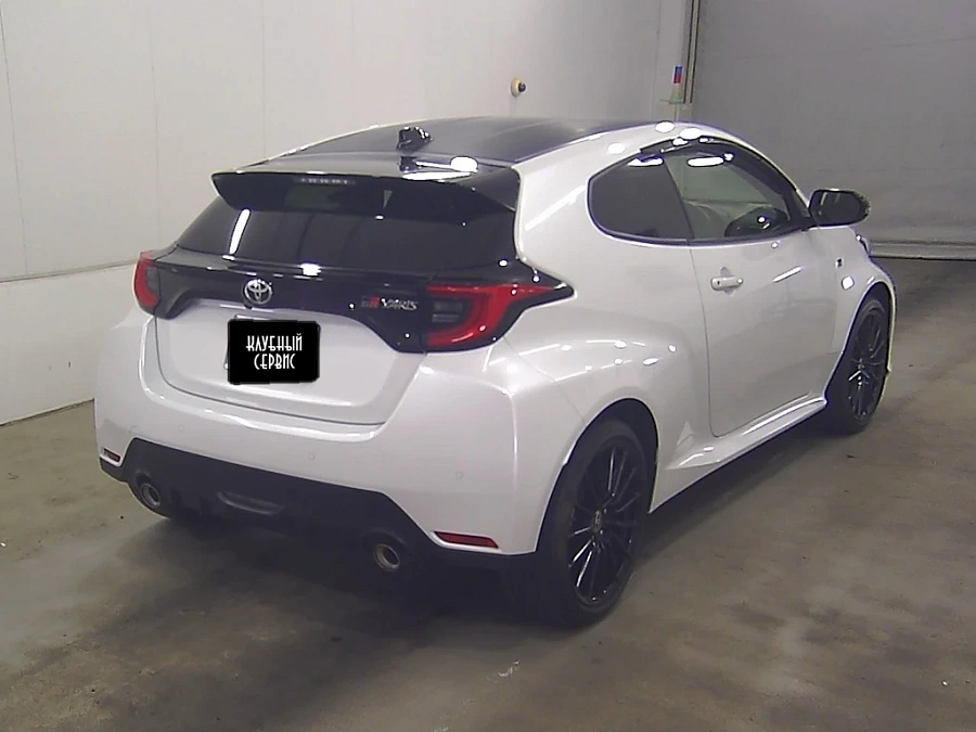 Toyota Yaris, 2021г., передний привод, вариатор