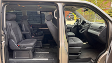 Volkswagen Multivan, 2010г., передний привод, робот